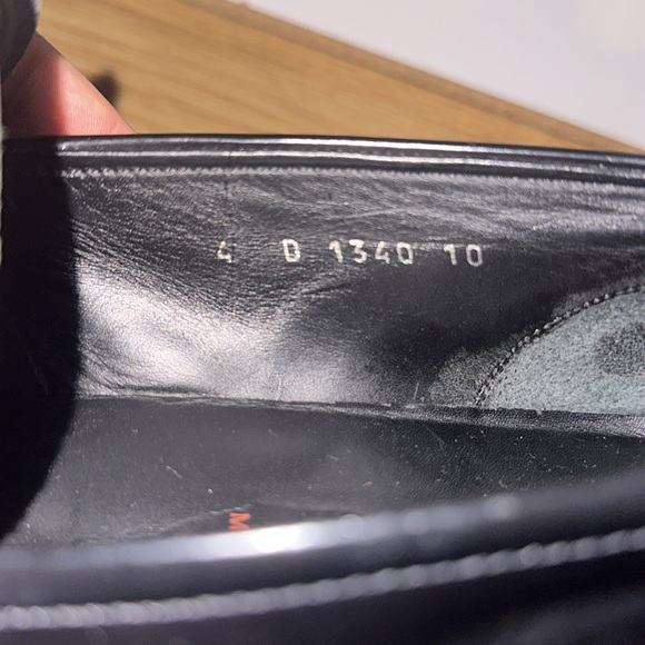 Prada | Size: 10 | Black - Picture 6 of 6